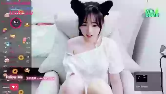 Hot-nini20