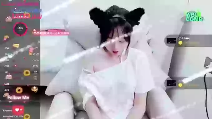 Hot-nini20