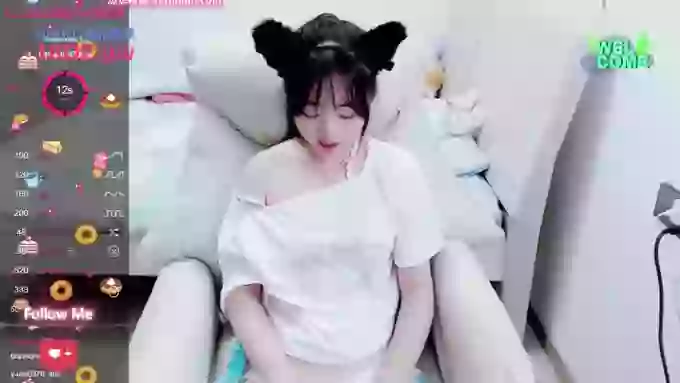 Hot-nini20