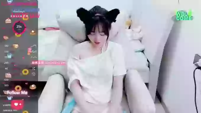 Hot-nini20