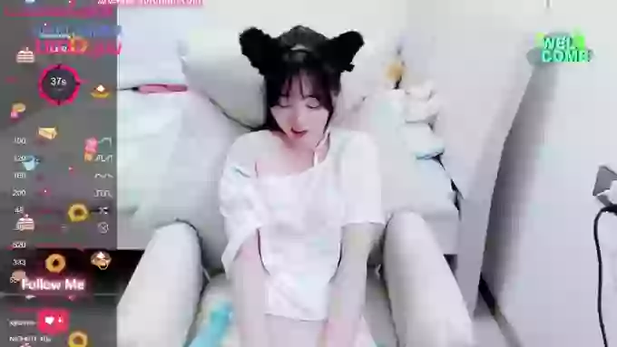 Hot-nini20