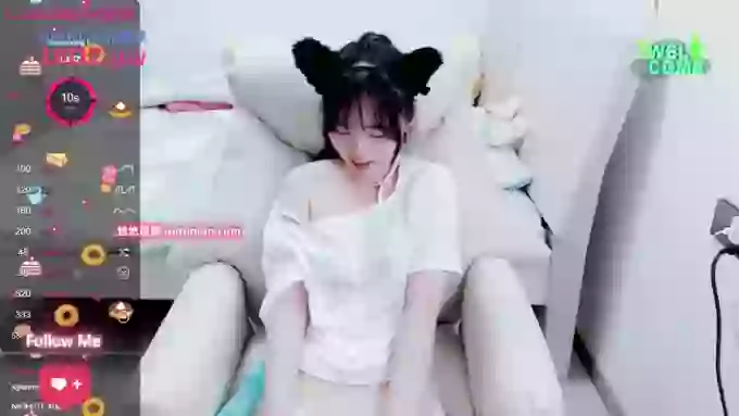 Hot-nini20