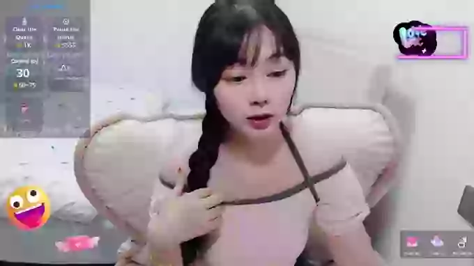 Hot-nini20
