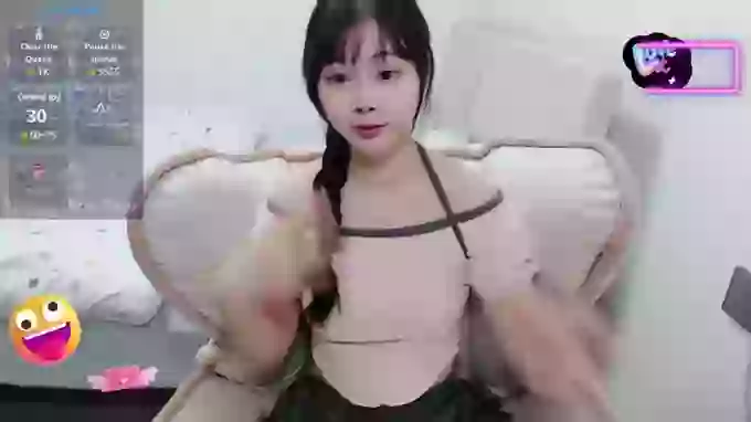 Hot-nini20