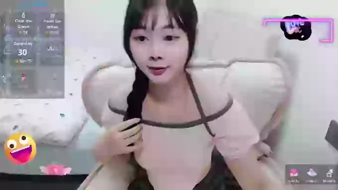 Hot-nini20