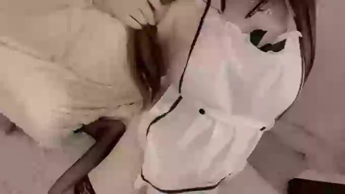 Tw_uiui885