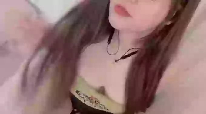 Tw_uiui885