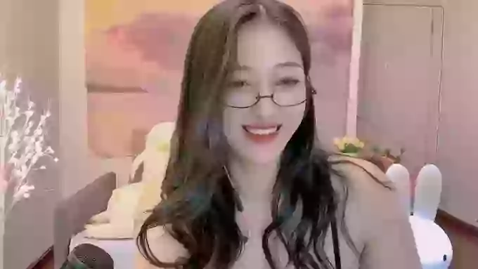 SharonLee001