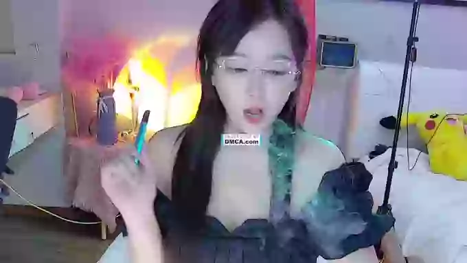 charming_NaNa21