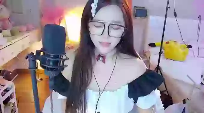 charming_NaNa21