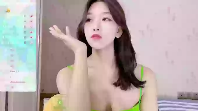 Cora-sexy