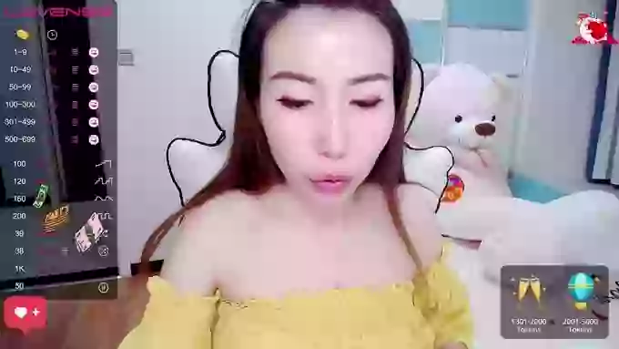 YIYI_ZL