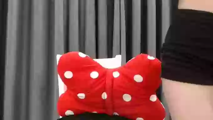 REAL_ANNA_LICK_LICK