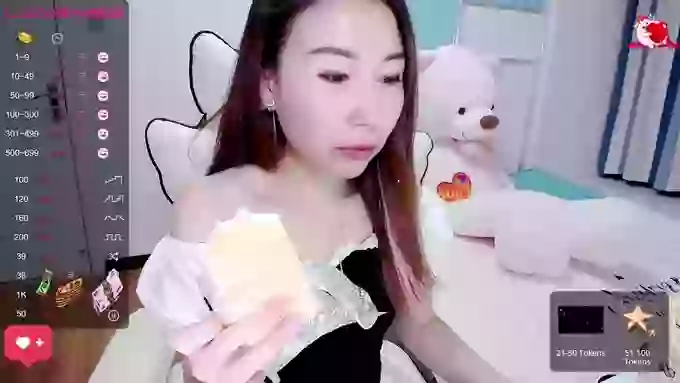 YIYI_ZL