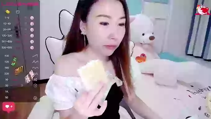 YIYI_ZL