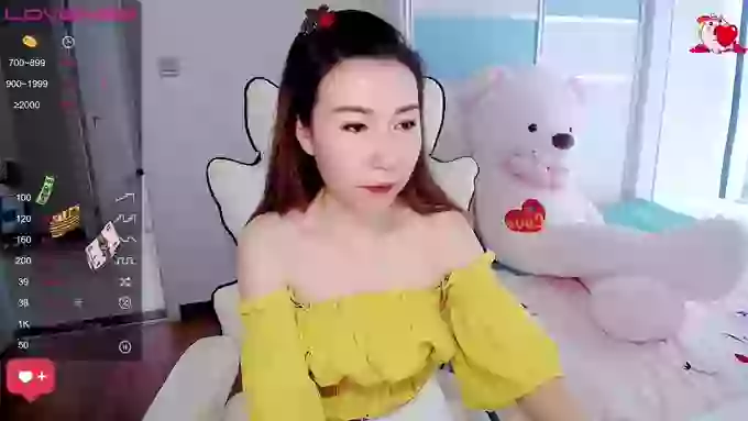 YIYI_ZL