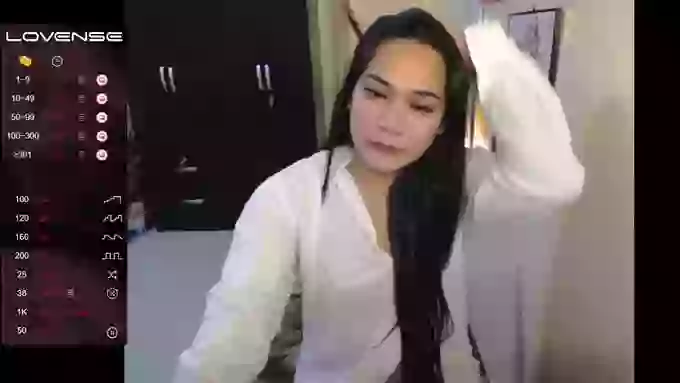 SweetlovelyLhena