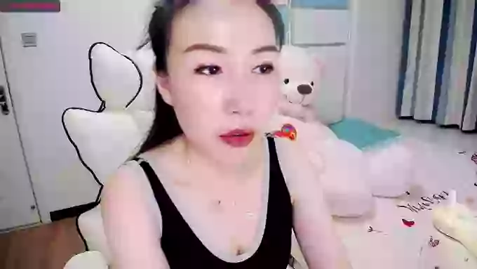 YIYI_ZL