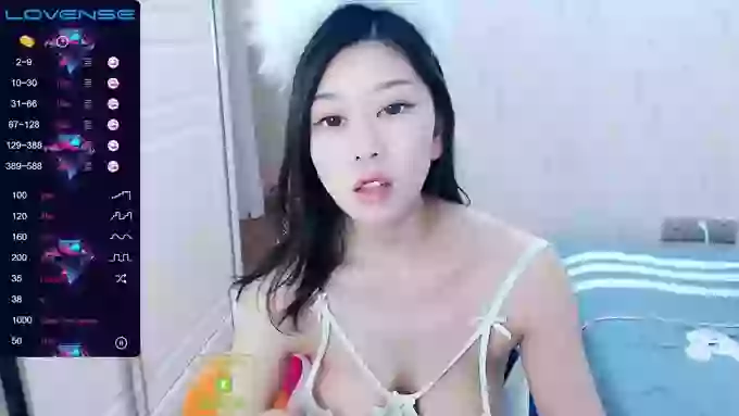 Cora-sexy