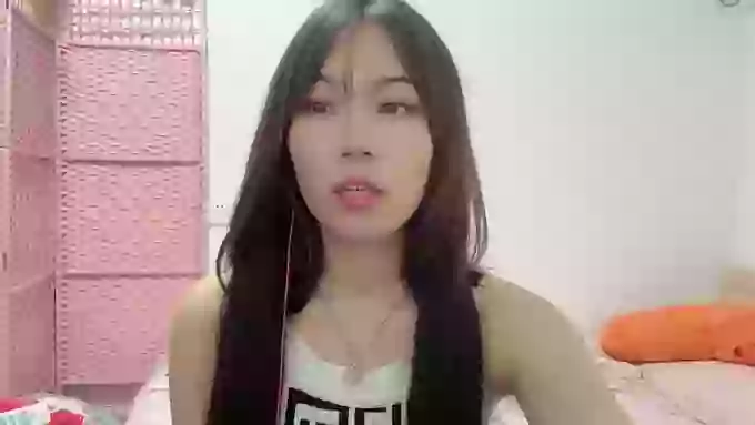 AlennaCox