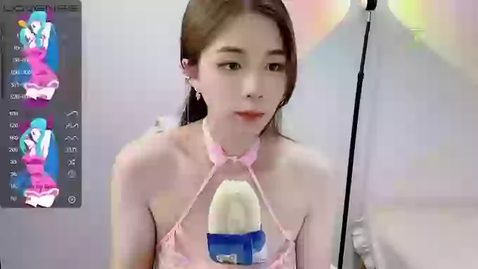 Lucy_Top