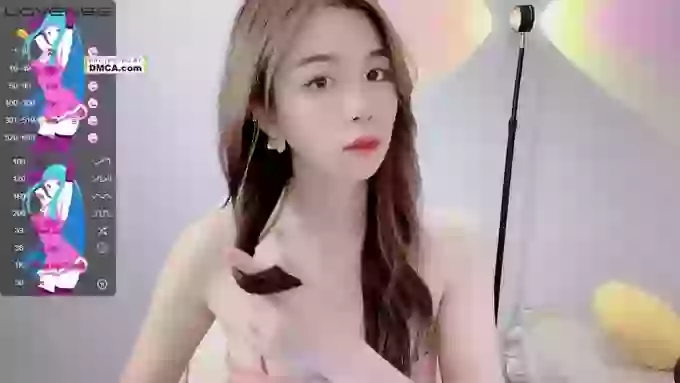 Lucy_Top