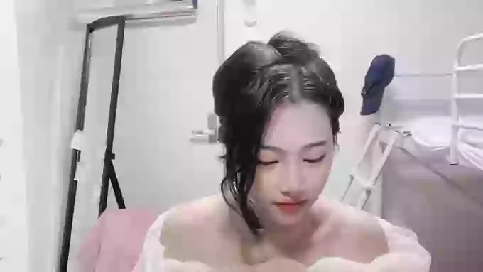 HKHHHK