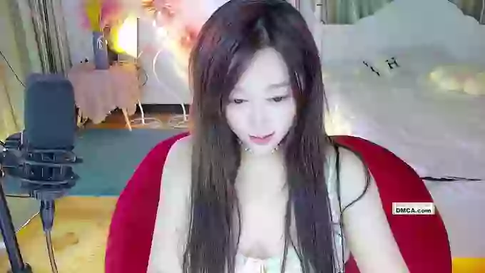 charming_NaNa21