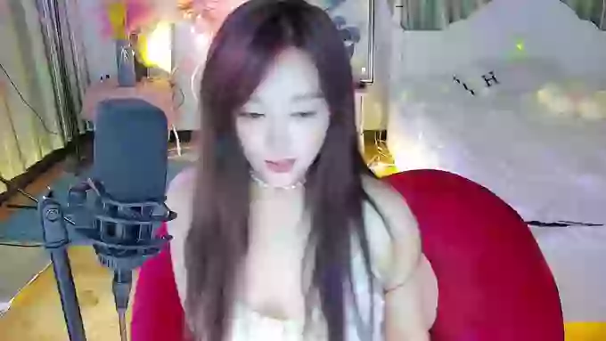 charming_NaNa21