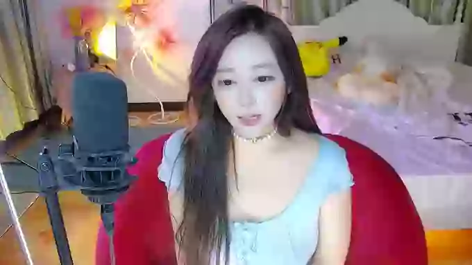 charming_NaNa21