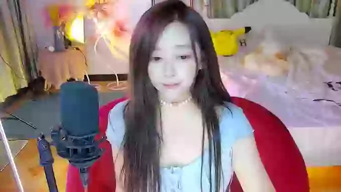 charming_NaNa21