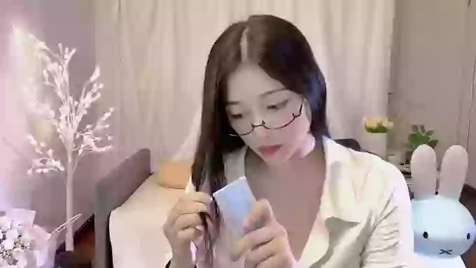 SharonLee001