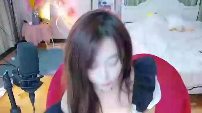 charming_NaNa21