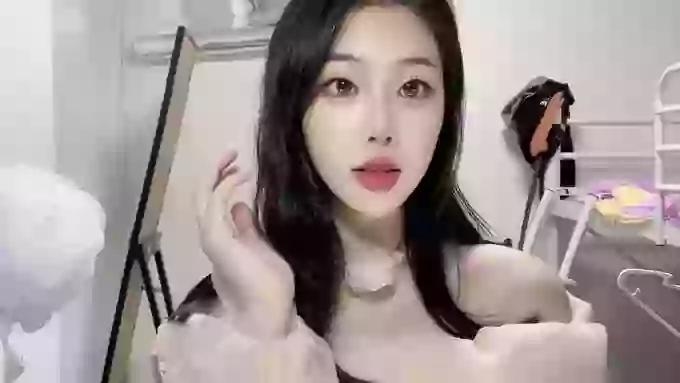 HKHHHK