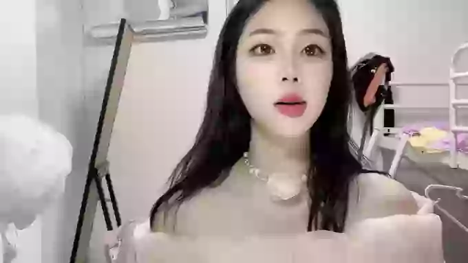 HKHHHK