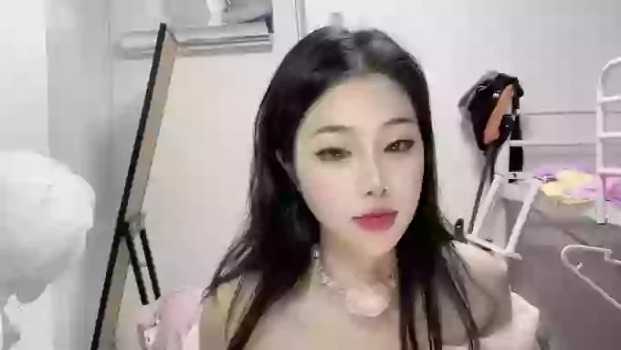 HKHHHK