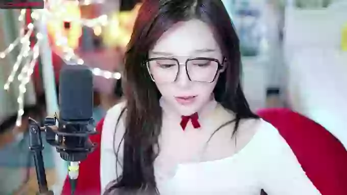 charming_NaNa21