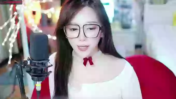 charming_NaNa21