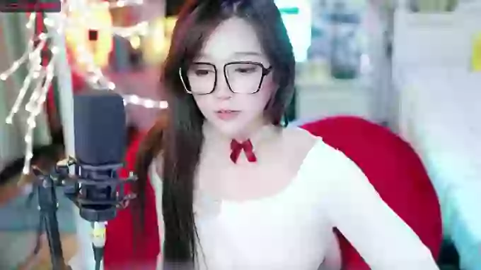 charming_NaNa21