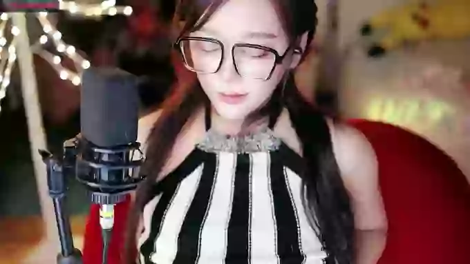 charming_NaNa21