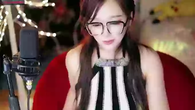 charming_NaNa21