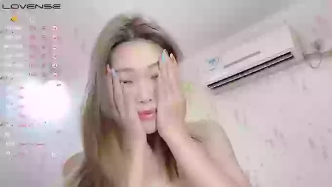 Cora-sexy