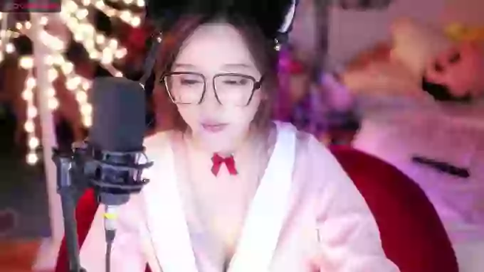 charming_NaNa21