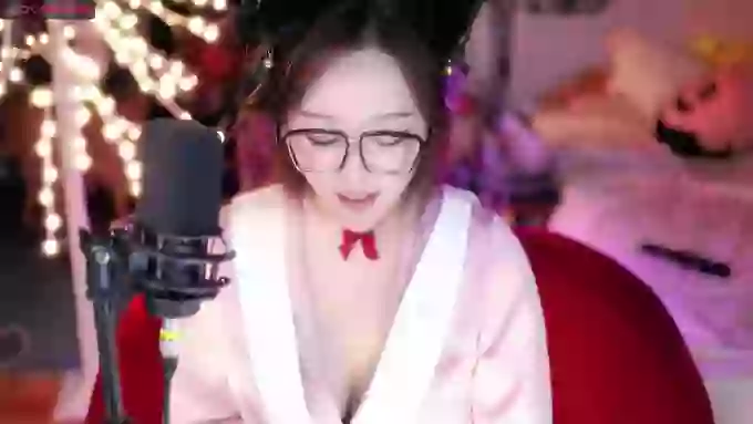 charming_NaNa21