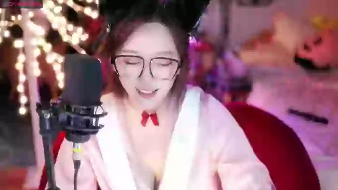 charming_NaNa21