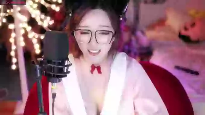 charming_NaNa21