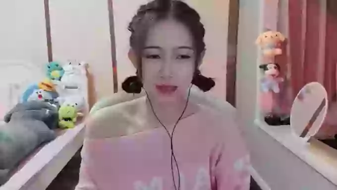 Bella-33