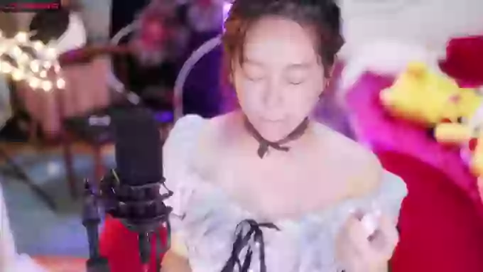 charming_NaNa21