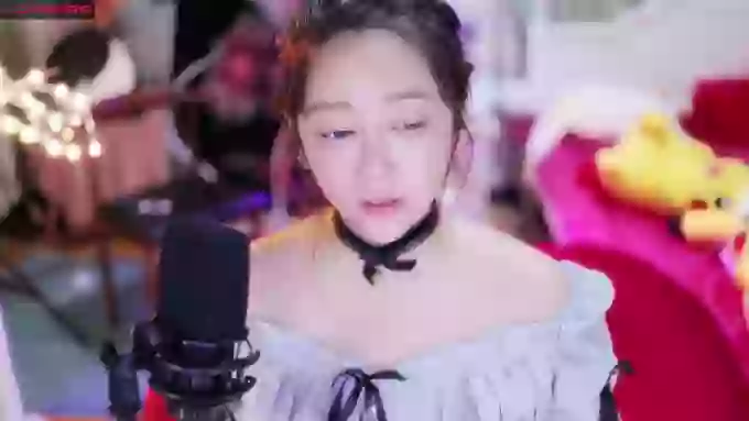 charming_NaNa21