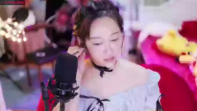 charming_NaNa21